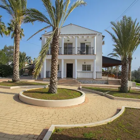 5 Star Close To The Beach In Ayia Napa, 1367