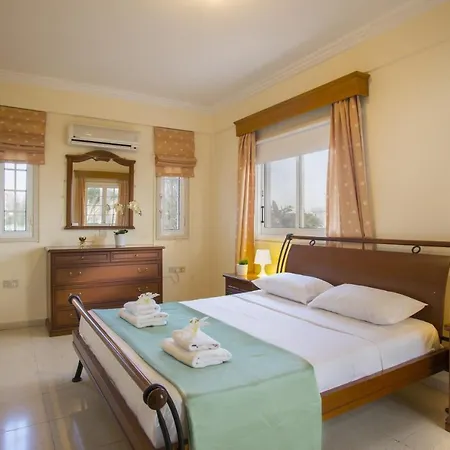 5 Star Close To The Beach In Ayia Napa, 1367 Ayia Napa