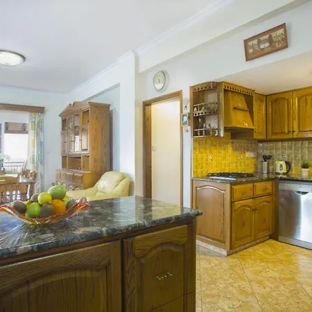 5 Star Close To The Beach In Ayia Napa, 1367 *